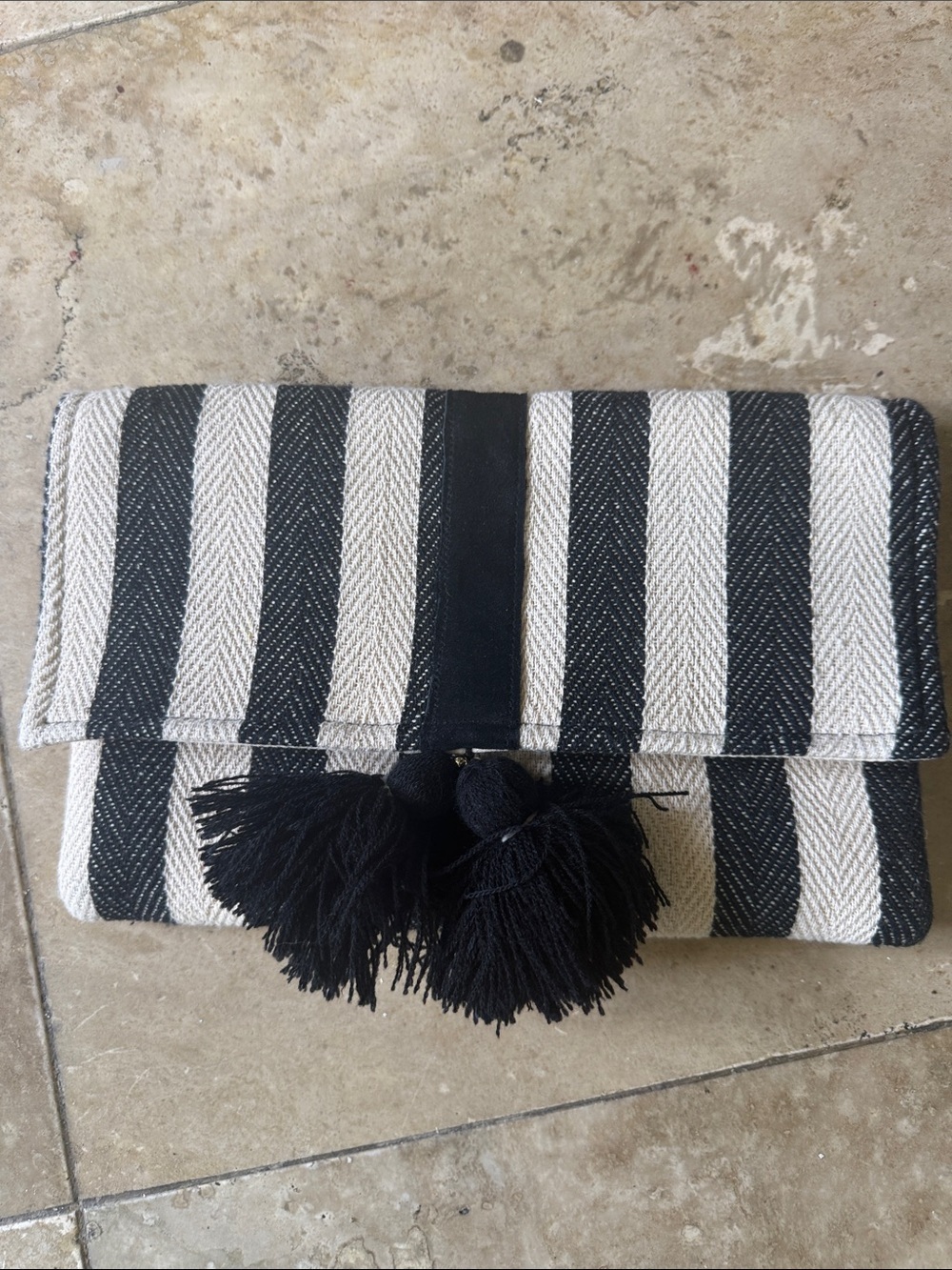 Woven envelope clutch ladies bag, NWOT black and cream with tassels